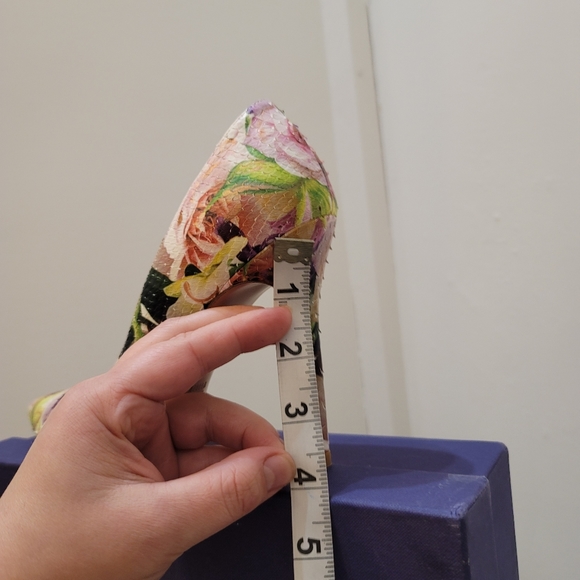 Beautiful pointed toe genuine snake skin floral print high heel shoes - Picture 7 of 8